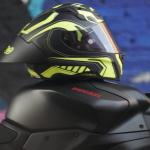 CASCO ASTRO PISTA NEGRO/VERDE