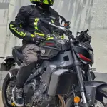 Chamarra ASTRO NGO/ VDE NEON