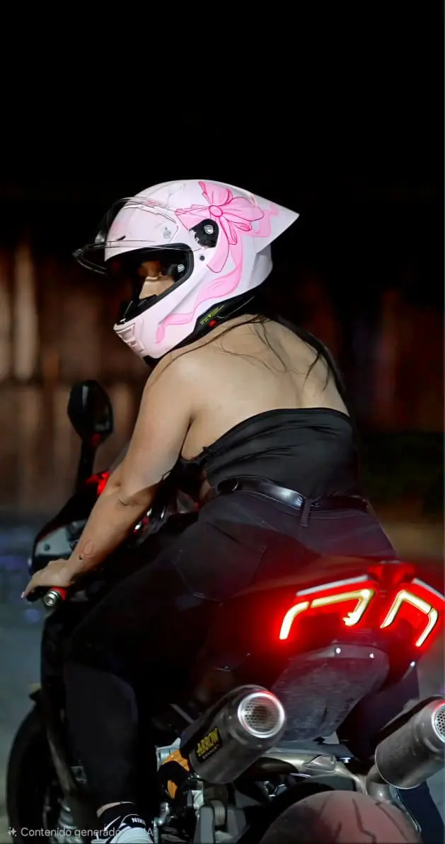 CASCO ASTRO PISTA MOÑO